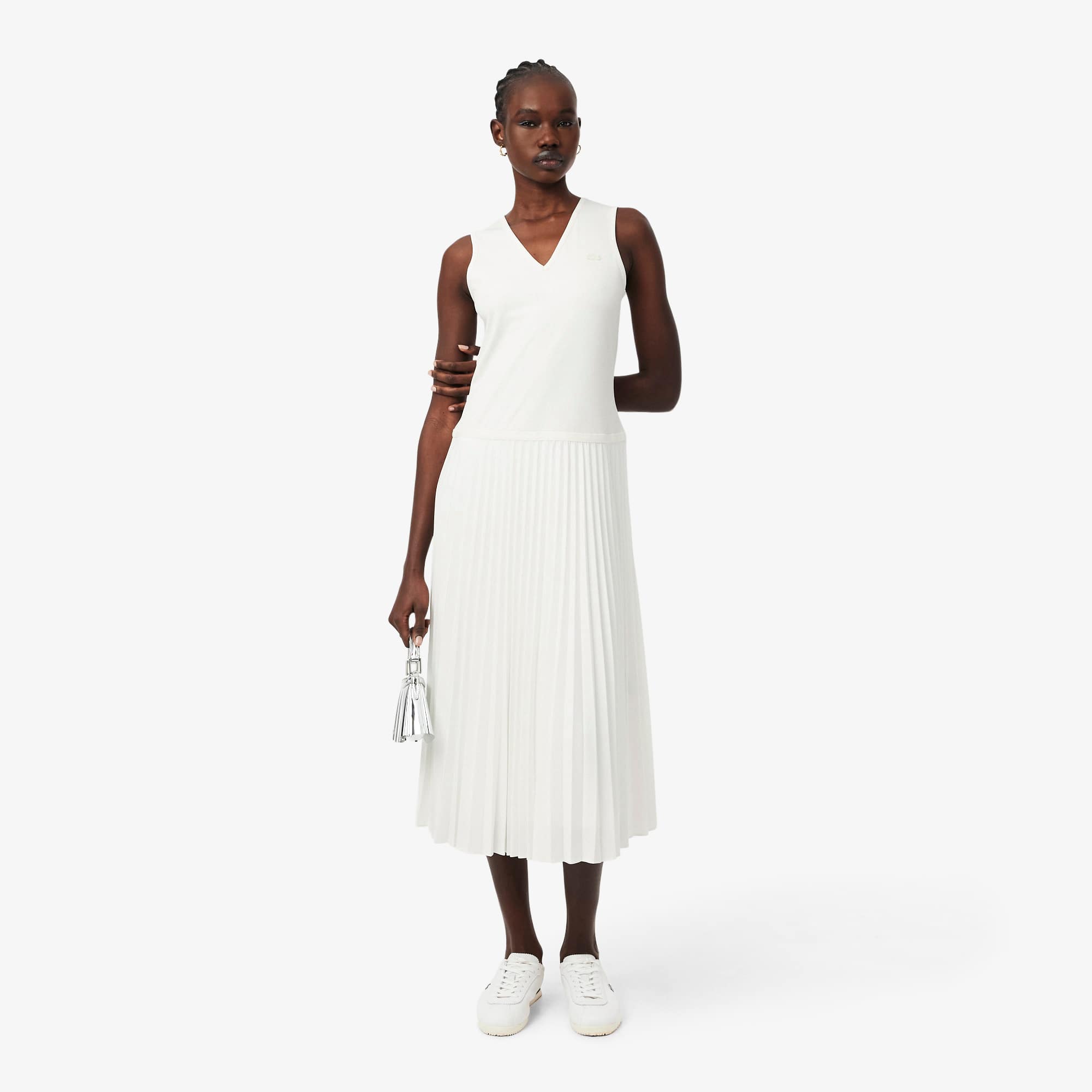Long Sleeveless Pleated Dress - White