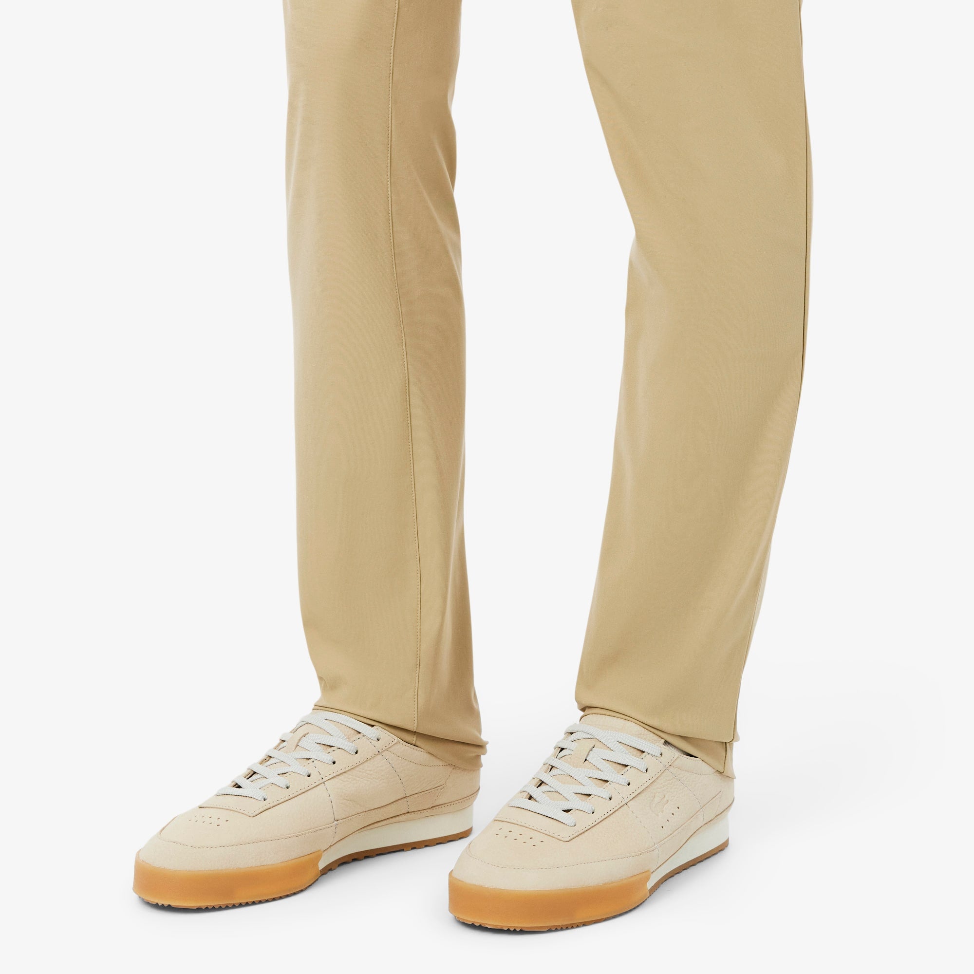 Men's Aura Leather Sneakers - OFF WHT/GUM
